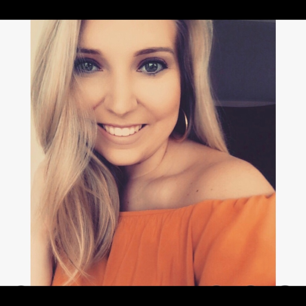Meet your Posher, Melissa
